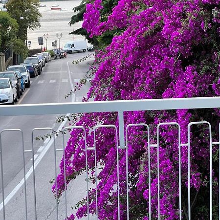 Welcome Riviera -Torre D'Avorio Appartamento 126 Mq Piu'Terrazzo25 Mq - Totalmente Rinnovato- 250 M Dal Centro - Parcheggio A Pagamento 15 Euro Al Giorno Da Prenotare In Anticipo Salvo Dispo -Parking At 15 Euro Per Day To Be Booked In Advance If Avai راباللو المظهر الخارجي الصورة